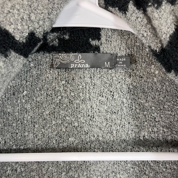 Prana Size Medium Gray Reversible Alberta Open Front Waterfall Cardigan sweater - Picture 7 of 7